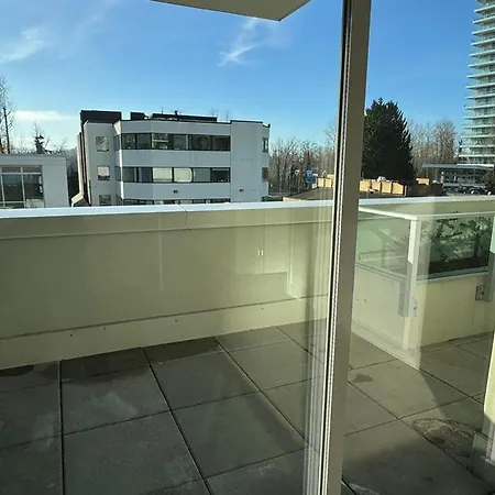 Apartment Limuzska *